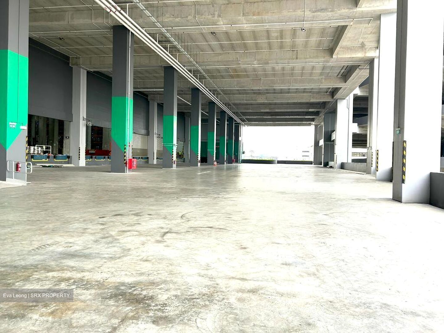 Hong Kah East Garden (D22), Warehouse #496729221